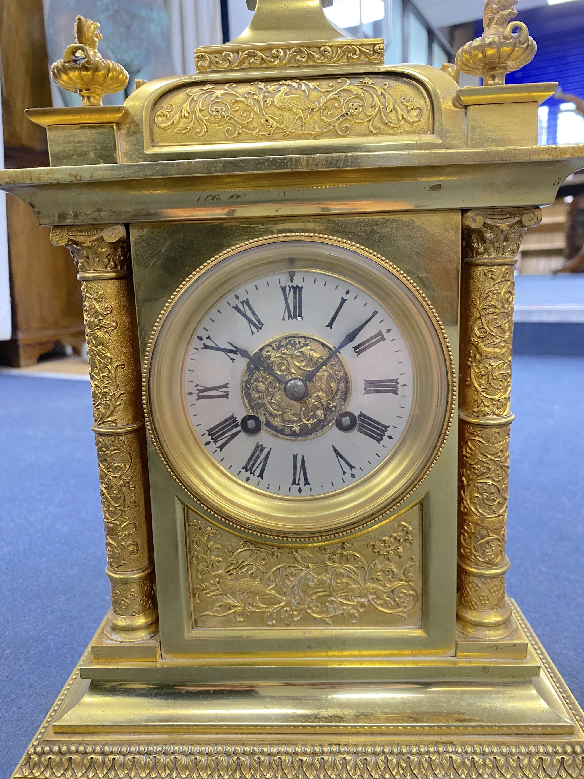 A Victorian ormolu mantel clock, height 40cm